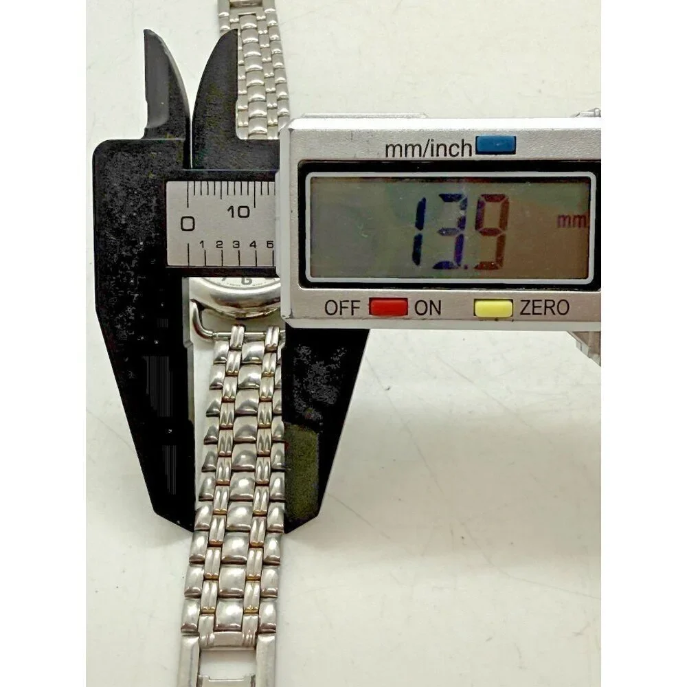 Vtg Victorinox Swiss Army Women's Cavalry Field Date Quartz 31mm Watch Stainless